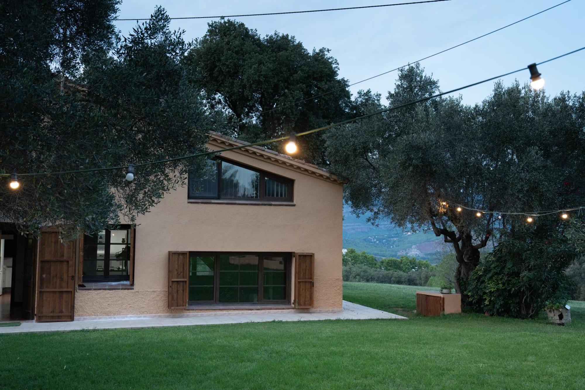 Casa Rural El Bruguer Vell Santa Eulalia de Ronsana Ngoại thất bức ảnh