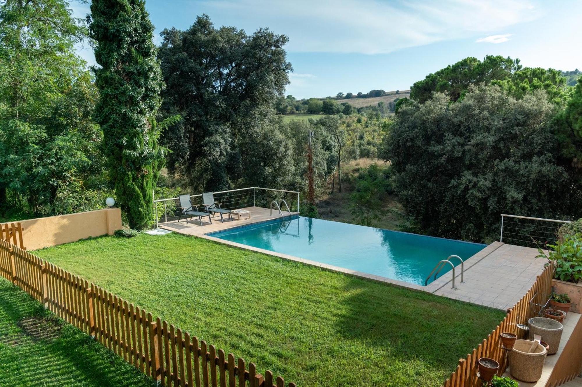 Casa Rural El Bruguer Vell Santa Eulalia de Ronsana Ngoại thất bức ảnh